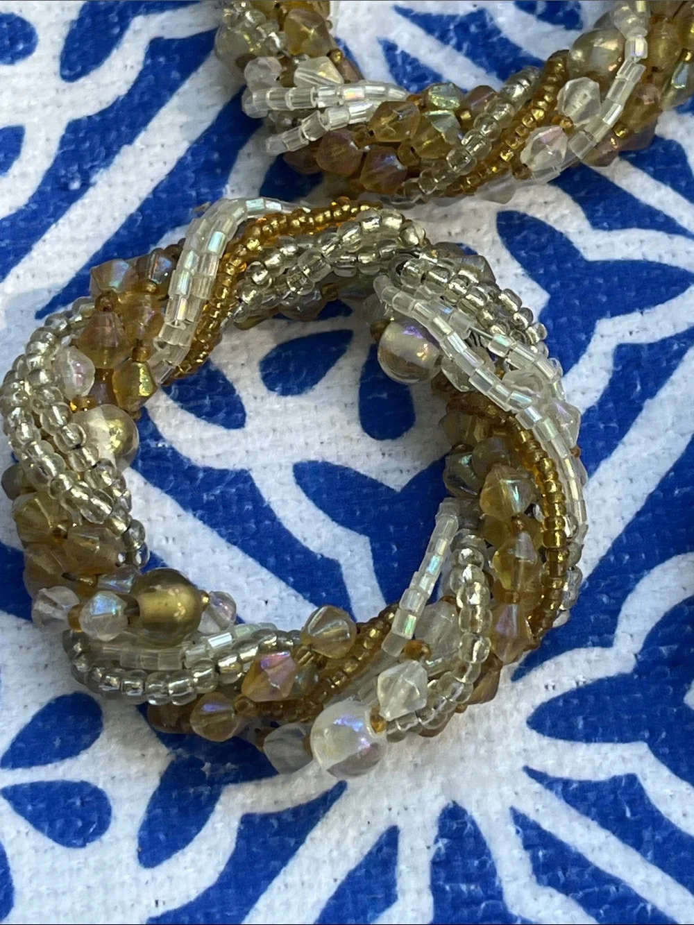 Pier 1 Vintage 4 Napkin Rings